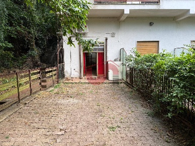 Foto Appartamento in Via Enrico Fermi, Sant'Angelo a Cupolo di 48 m²
