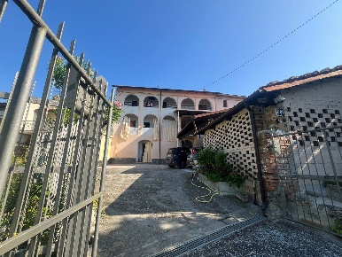 Foto Appartamento in frazione Cortanieto, Montiglio Monferrato di 248 m²