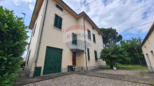Foto Casa indipendente in via provinciale francesca nord, Centro di 410 m²