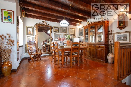 Foto Casa indipendente in via Belvedere, Verona in vendita
