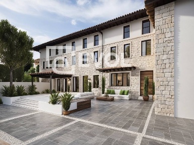 Foto Casa indipendente in Via Garibaldi, Flaibano Centro di 280 m²