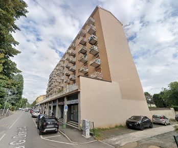Foto Appartamento a Carate Brianza Centro di 60 m² con 4 locali in vendita