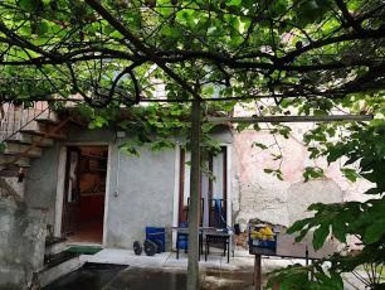 Foto Casa indipendente a Carrara Stadio, Sant'Antonio, Marasio in vendita