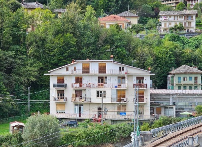 Foto Appartamento a Mezzenile Centro di 119 m² con 5 locali in vendita