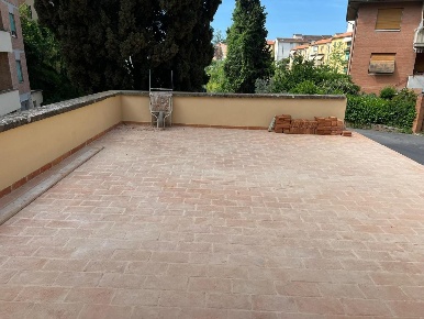 Foto Appartamento a Siena San Prospero di 100 m² con 5 locali in vendita