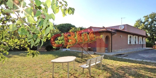 Foto Casa indipendente a Livorno in vendita