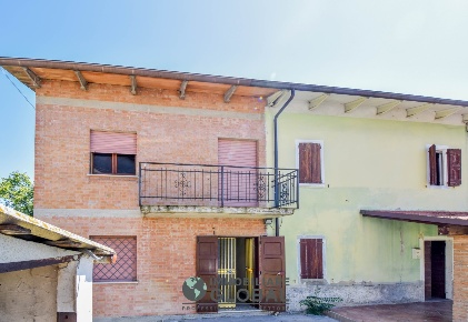 Foto Casa indipendente in Via Rontano 23, Castellarano di 234 m² in vendita