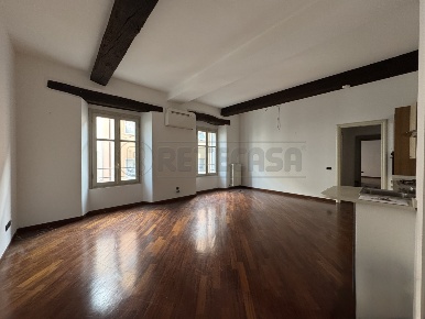 Foto Appartamento in VIA MAZZINI, Crema di 90 m² con 3 locali in vendita
