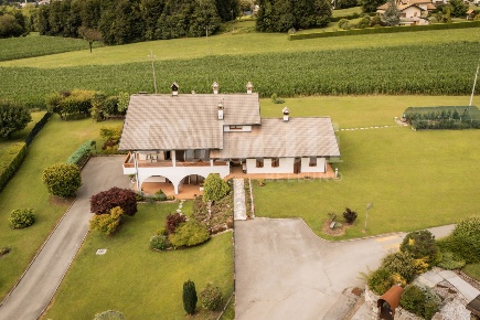 Foto Villa unifamiliare in Via CanÃ¨ Centro 27, Limana Cané di 320 m²