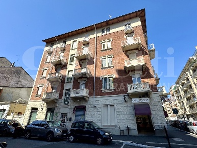 Foto Appartamento in Monte Albergian, Torino Cenisia di 44 m² con 1 locali