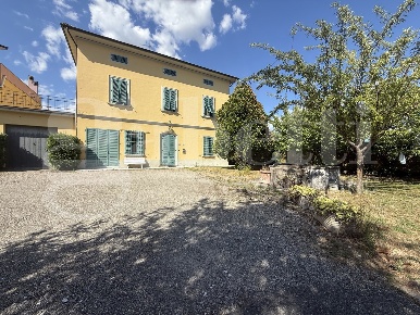 Foto Villa unifamiliare a San Miniato Ponte a Egola, Stibbio di 250 m²