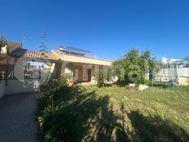 Foto Villa unifamiliare in Via del Fosso dell'Acqua Mariana 164, Roma