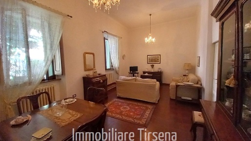 Foto Appartamento a Orvieto di 135 m² con 7 locali in vendita