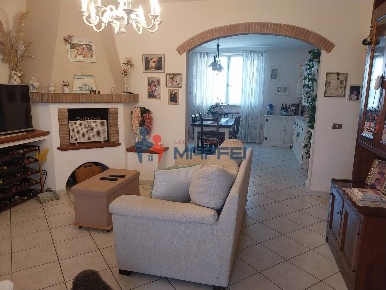 Foto Appartamento a Viareggio Centro di 80 m² con 4 locali in vendita