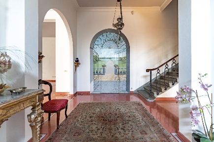 Foto Villa unifamiliare a Empoli Stazione - Agenzia delle Entrate di 300 m²