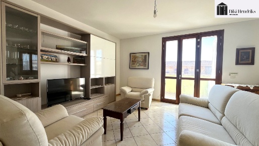 Foto Appartamento a Santa Croce sull'Arno Centro di 116 m² con 4 locali
