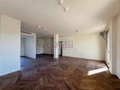 Foto Appartamento in via benedetto croce 7, Cesena Centro Urbano di 130 m²