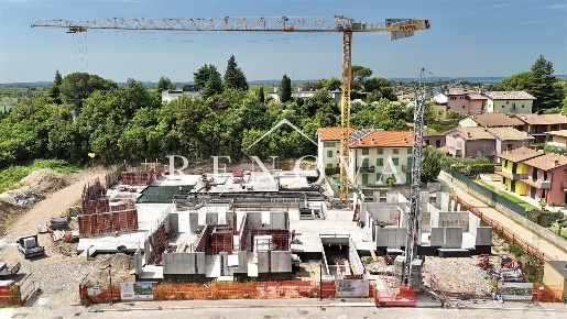 Foto Attico in Via Cà Brusà, Cavaion Veronese Cavajon Veronese di 123 m²