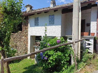 Foto Case semi ndipendenti in Via Gisola 34, Pessinetto Chiaves di 55 m²