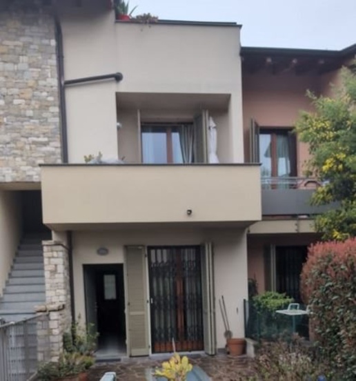 appartamento in vendita a Capriate San Gervasio