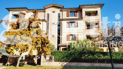 Foto Appartamento in Via Circonvallazione Liberazione 1, Centro di 83 m²