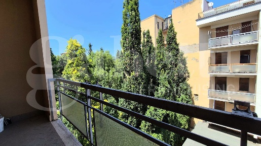 Foto Appartamento in Via Tempio 30, Piacenza Centro Storico di 98 m²