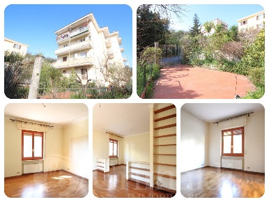Foto Appartamento in Dei Molinussi, Genova Bolzaneto di 132 m² con 5 locali
