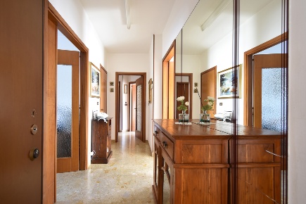 Foto Appartamento in Viale Perth 1/b, Vasto di 116 m² con 4 locali