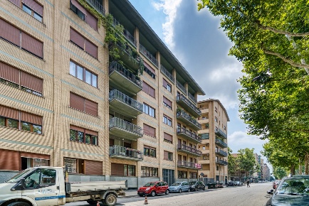 Foto Appartamento in Corso Monte Grappa 6, Torino Parella di 180 m²