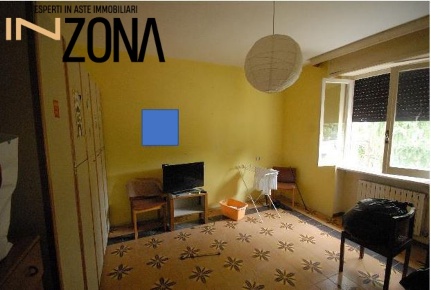 Foto Appartamento in LOC. CASTROGNO, Teramo di 159 m² con 4 locali