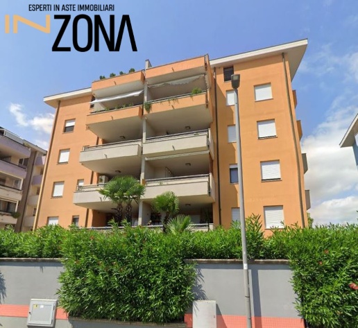 appartamento in vendita a Montesilvano in zona Villa Carmine