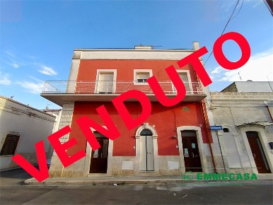 Foto Villa unifamiliare a Adelfia di 90 m² con 3 locali in vendita
