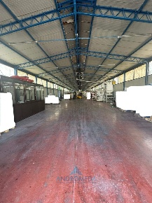 Foto Capannone industriale a Giugliano in Campania di 1200 m² con 1 locali