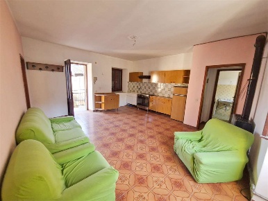 Foto Appartamento in Via Uberto da Masanzana 4, Mesenzana di 125 m²