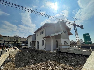 Foto Villa a schiera in via cavallina, Bulgarograsso di 132 m² con 4 locali