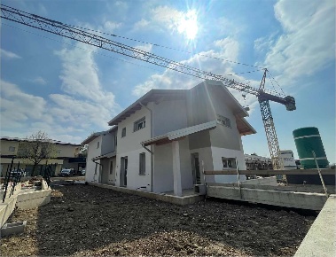 Foto Villa a schiera in via cavallina, Bulgarograsso di 132 m² con 4 locali