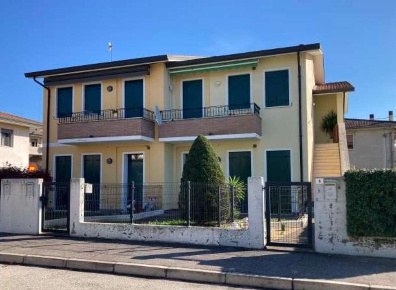 Foto Appartamento in Via Ugo Foscolo, Barbarano Mossano Ponte Di Barbarano