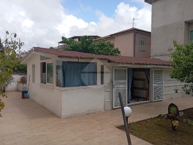 Foto Villa unifamiliare in VICOLO DELLE ANFORE, Minturno di 60 m²