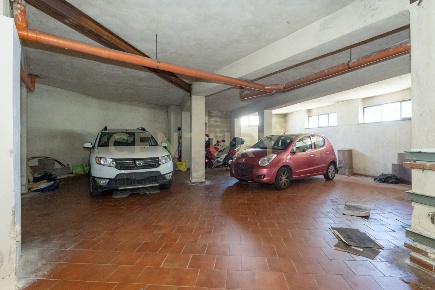 Foto Posti auto in Via Plebiscito 83, Misterbianco Centro di 285 m²
