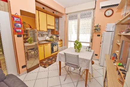 Foto Appartamento in VIA GIOLELE SOLARI  26, Torino di 50 m² con 3 locali