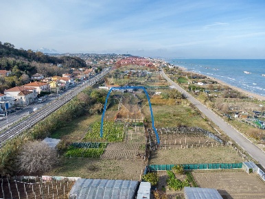 Foto Terreno agricolo a Ortona Foro di 1230 m² in vendita