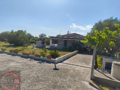 Foto Casa indipendente in via Marcaccio, Latina di 74 m² con 3 locali