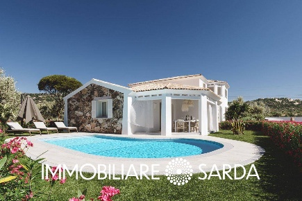 Foto Villa a schiera in Via Amendola, Budoni Centro di 100 m² con 4 locali