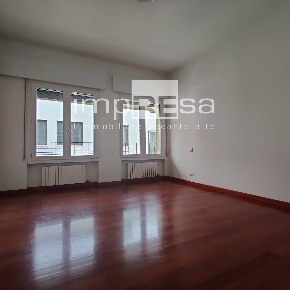 Foto Appartamento in PIAZZA BORSA, Treviso Piazza dei Signori di 95 m²