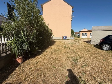 Foto Box in Via Primo Maggio, Rivalta di Torino in vendita