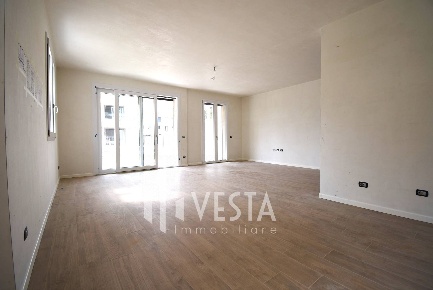 Foto Appartamento in Via Matteotti, Robbiate di 119 m² con 3 locali