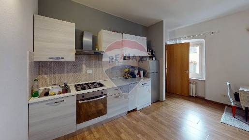 Foto Appartamento in via Rivarolo, Genova Rivarolo di 99 m² con 3 locali