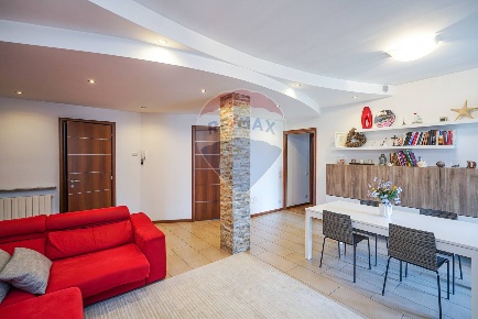 Foto Appartamento in GIAN MARIA SCOTTI, Mapello Centro di 95 m² in vendita