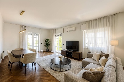 Foto Appartamento in Marco Polo, Viareggio di 115 m² con 5 locali