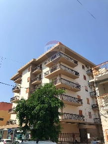 Foto Appartamento in viale Italia, Augusta Centro di 205 m² con 6 locali
